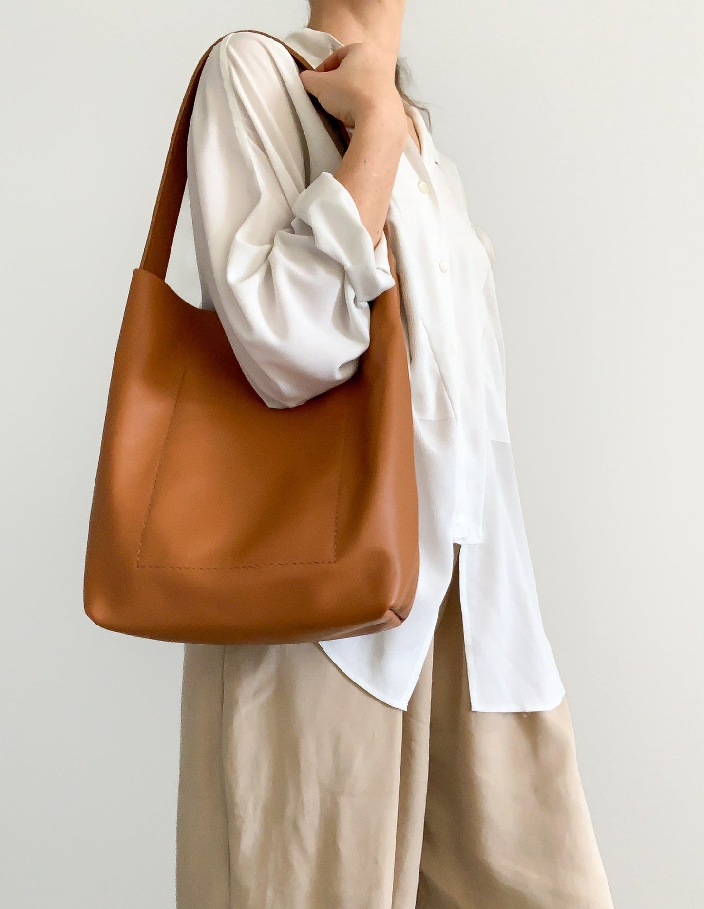 Sanna Leather Mowbray tote bag