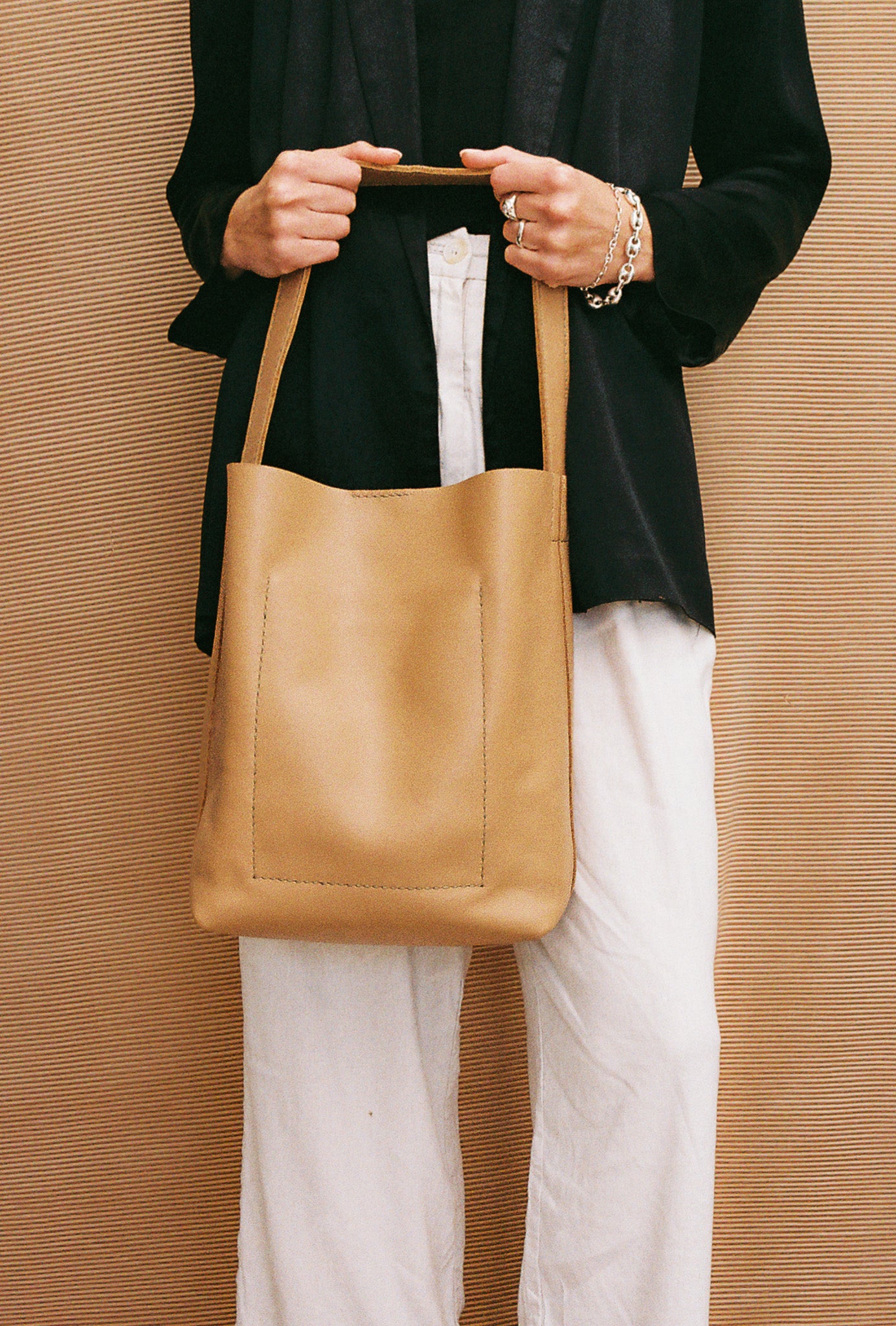 Sanna Leather Mowbray tote bag