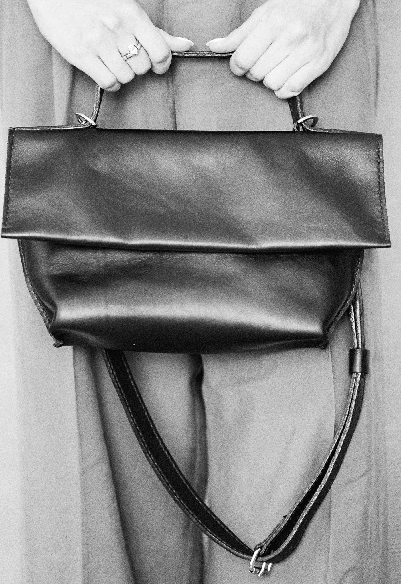 Sanna Leather Foxley handbag