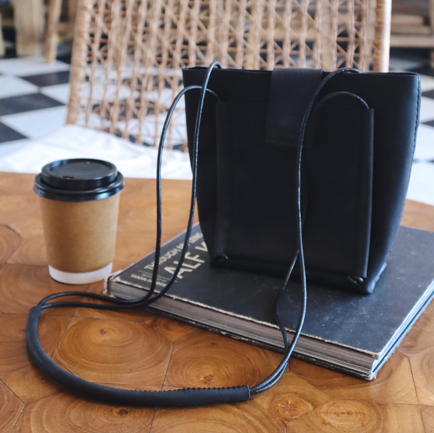 Sanna Leather Eden bag