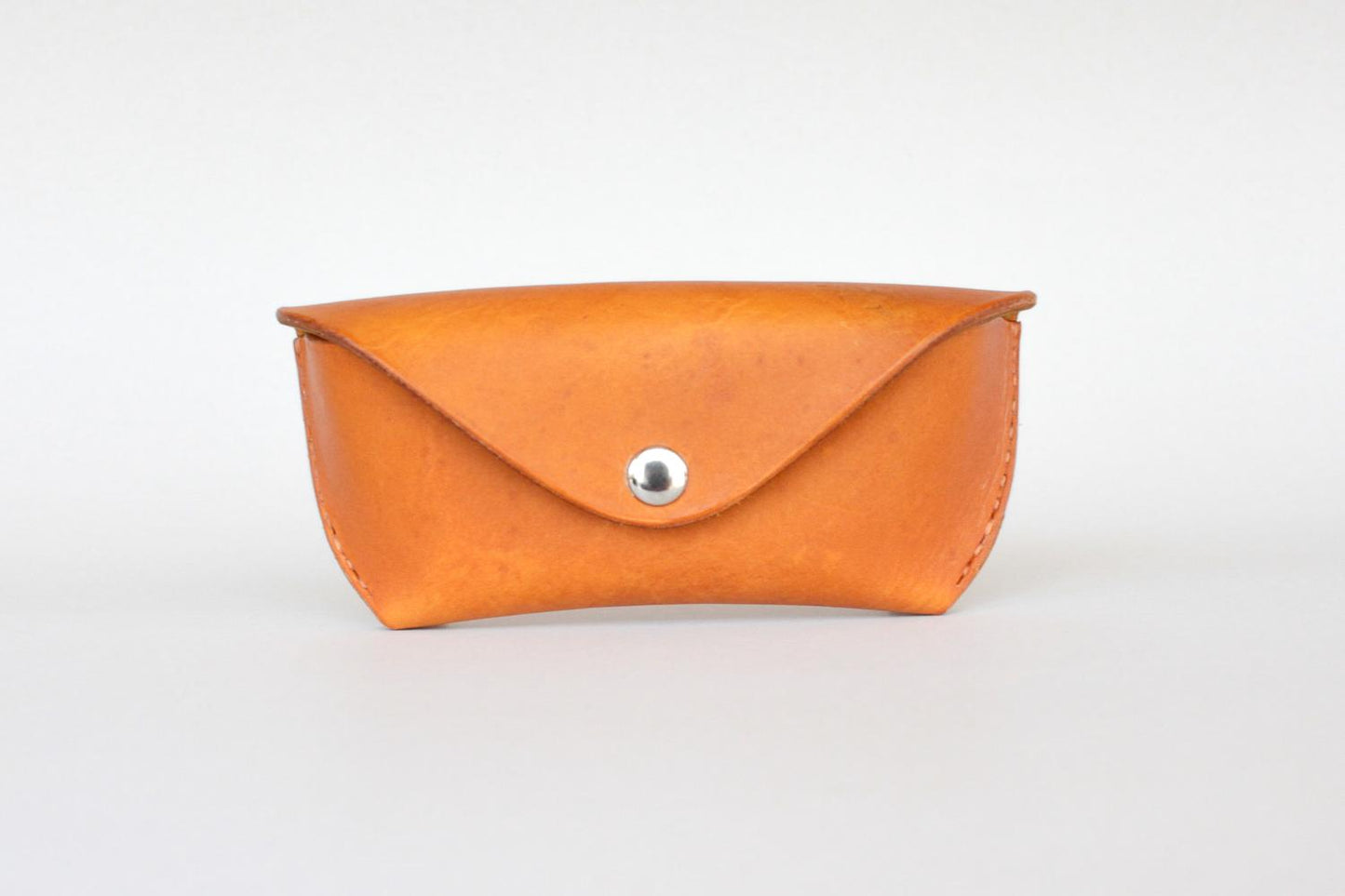 Sanna Leather sunglasses case