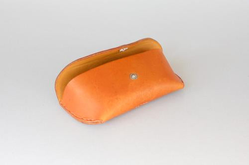 Sanna Leather sunglasses case
