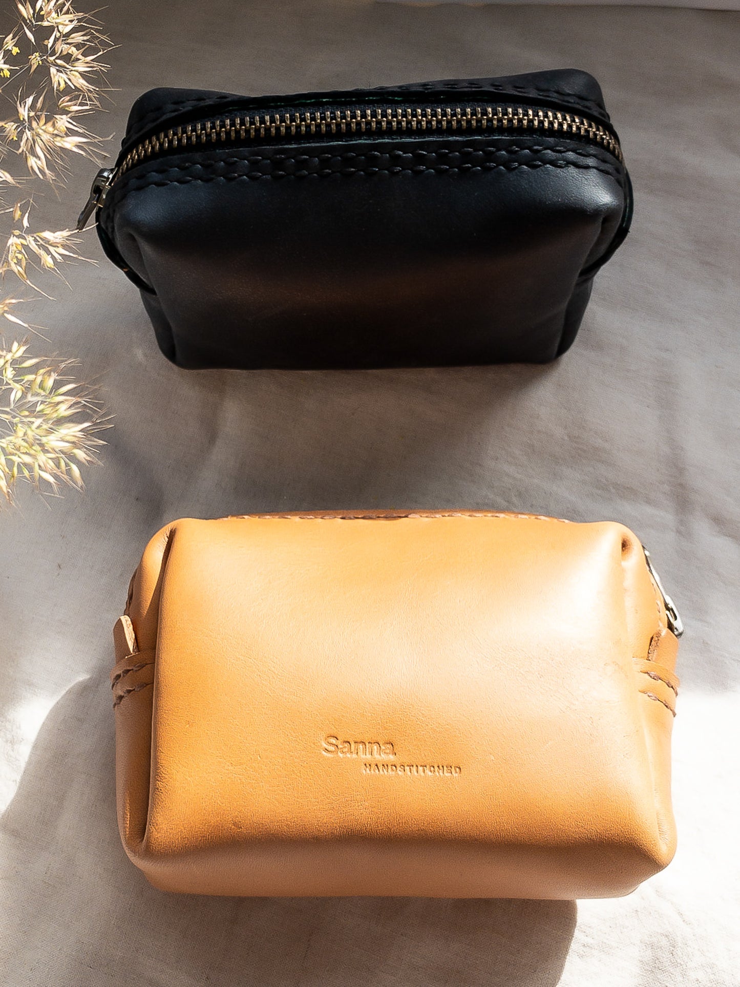 Sanna Zip Pouch - Short