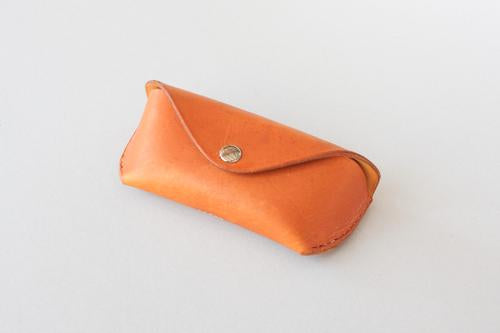 Sanna Leather sunglasses case
