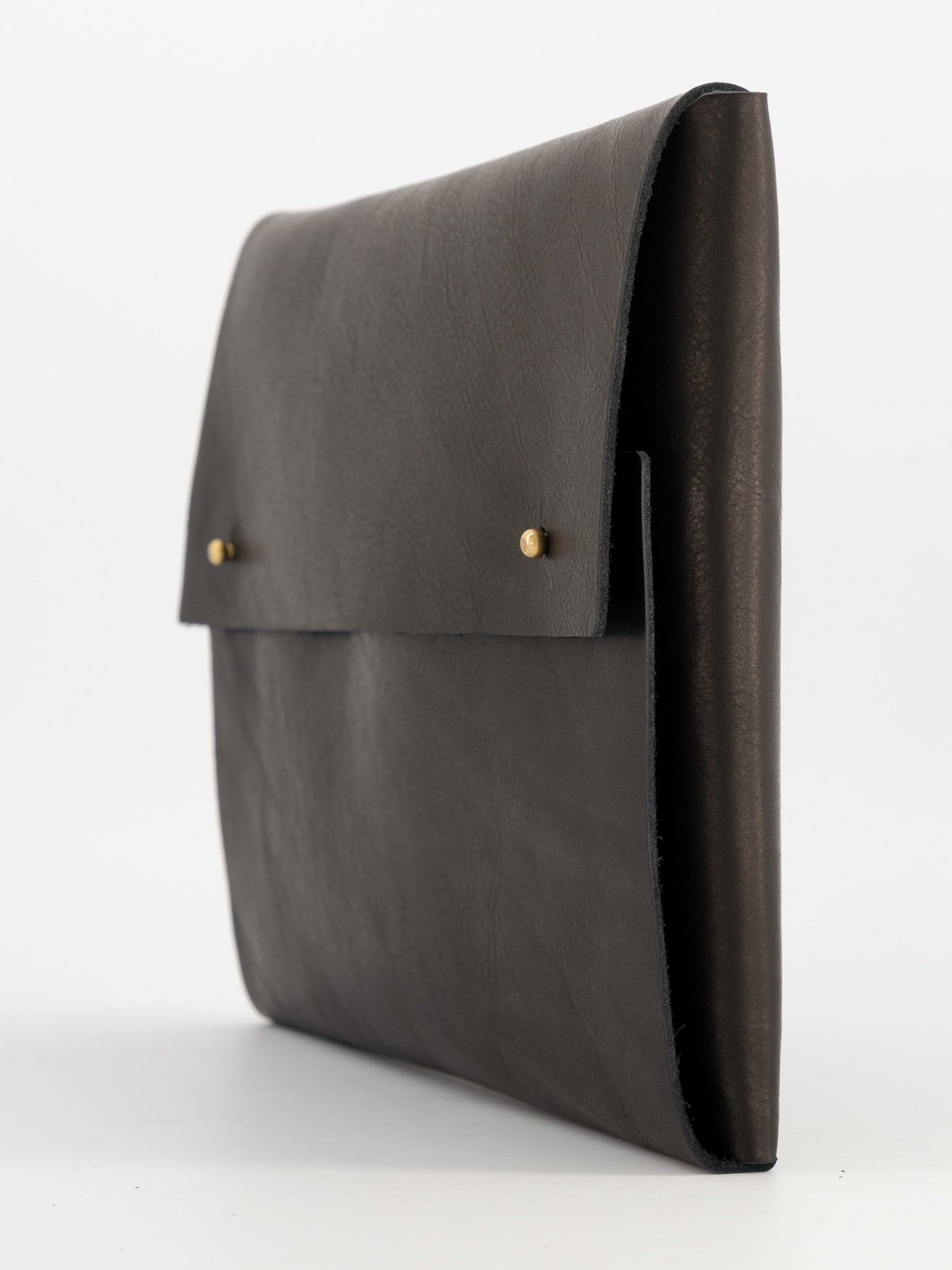 Sanna Leather Midi Tablet Sleeve