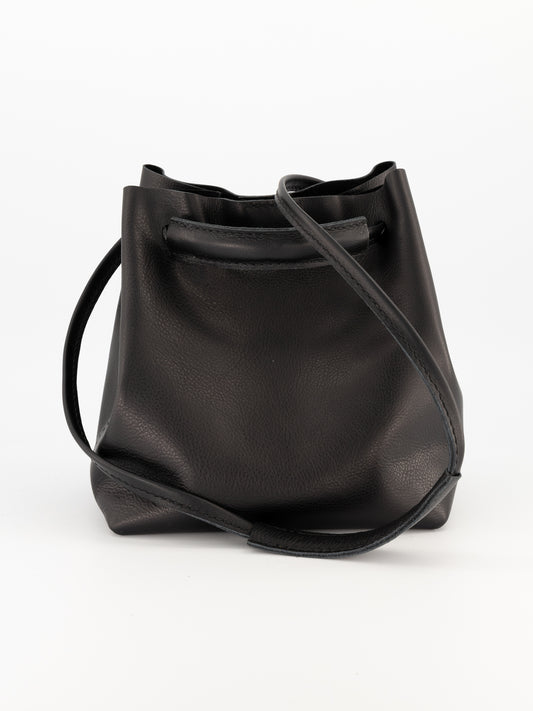 Sanna Leather Aberdeen bucket bag