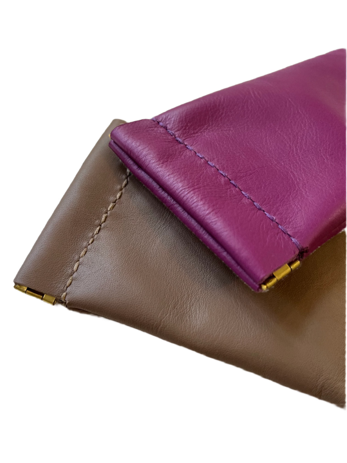 Sanna Leather Pop Pocket sunglasses case