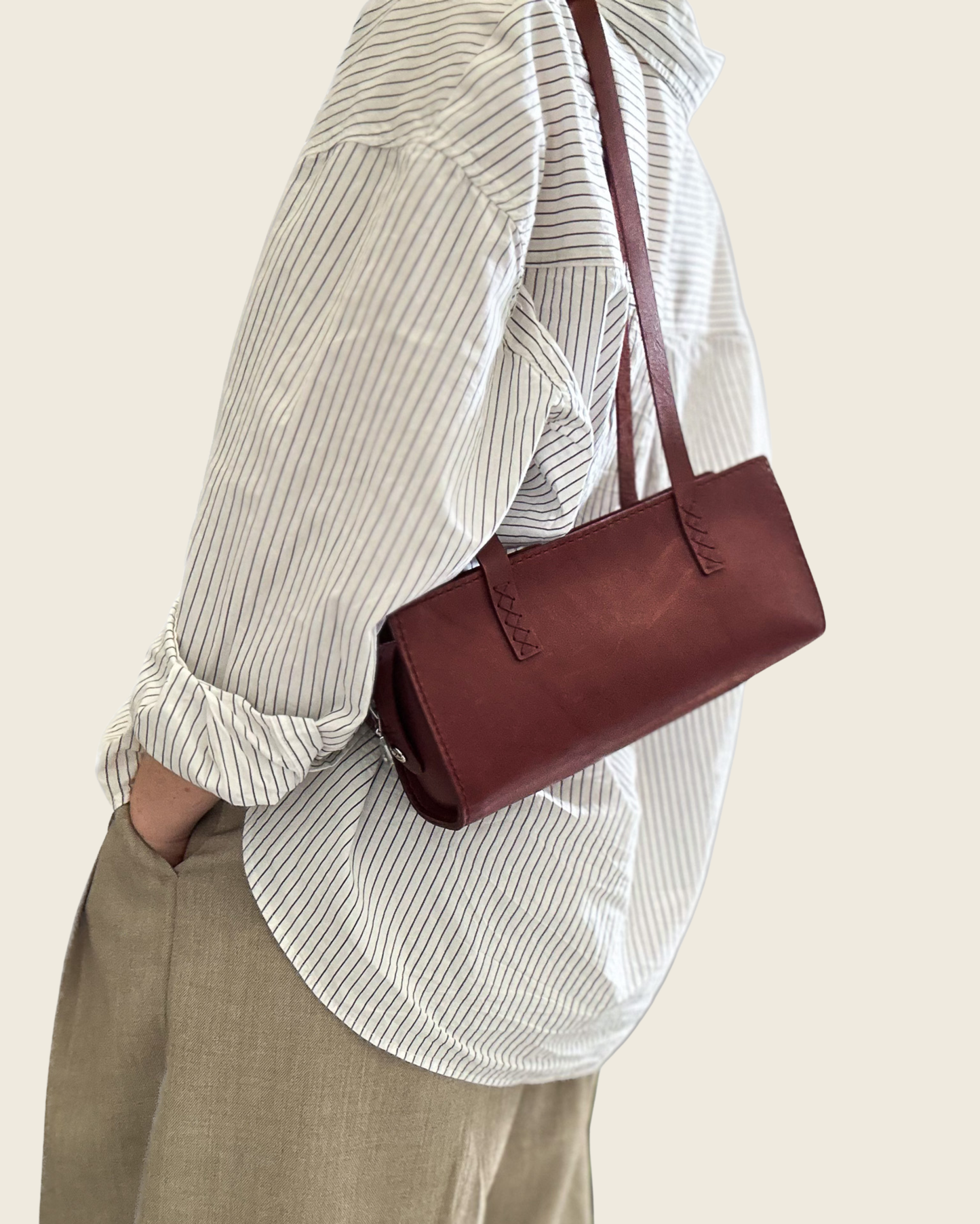 Sanna Leather Karatara handbag