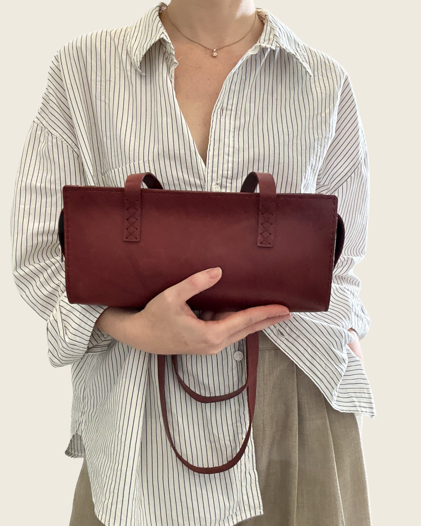 Sanna Leather Karatara handbag