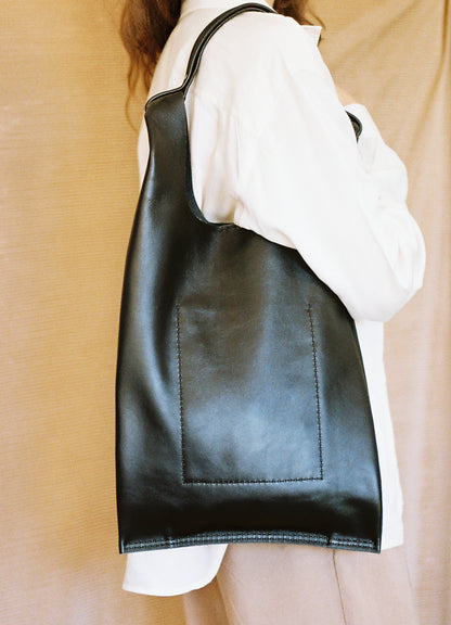 Sanna Leather Kowloon shopper bag