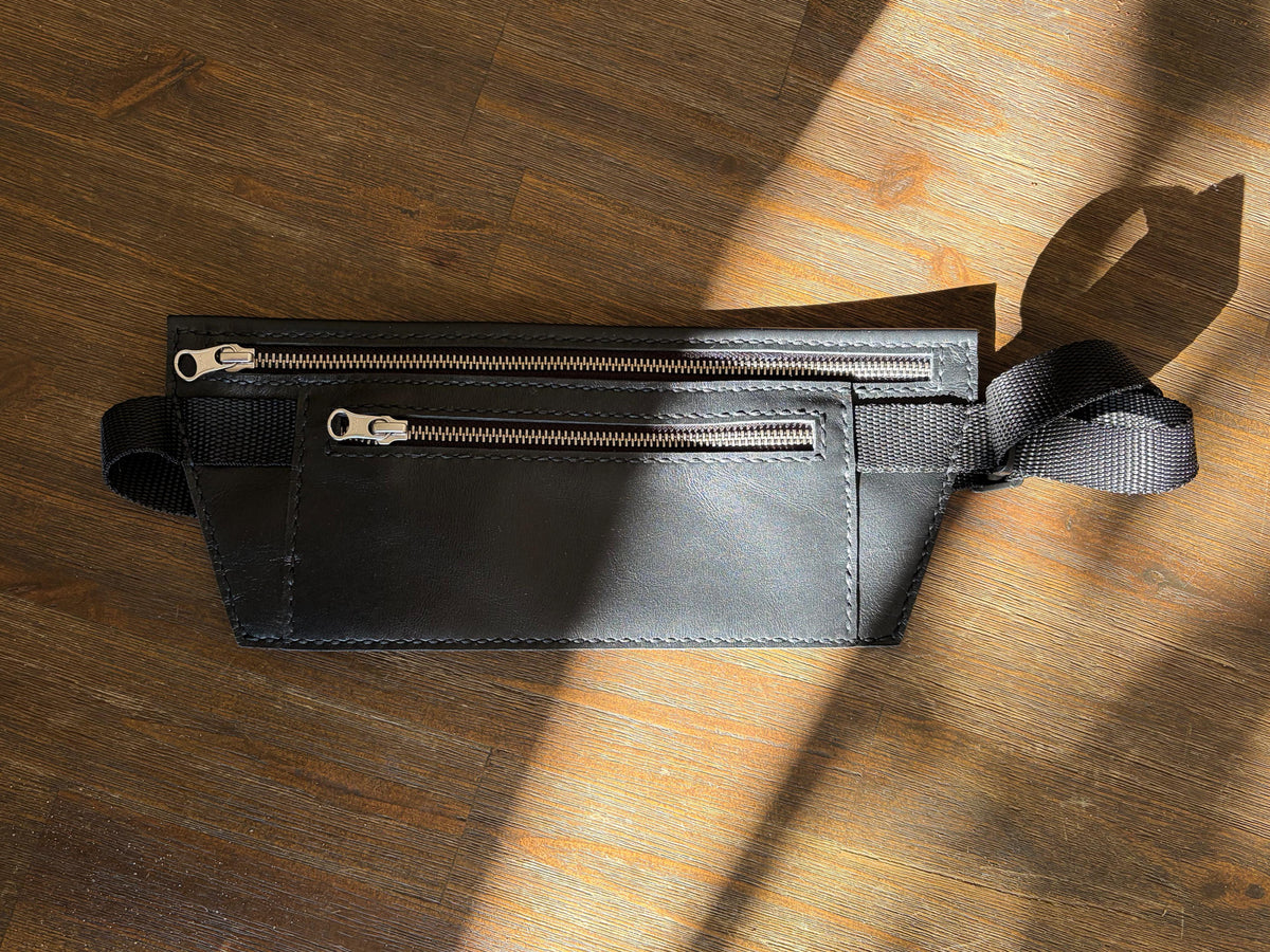 Loxton Moonbag