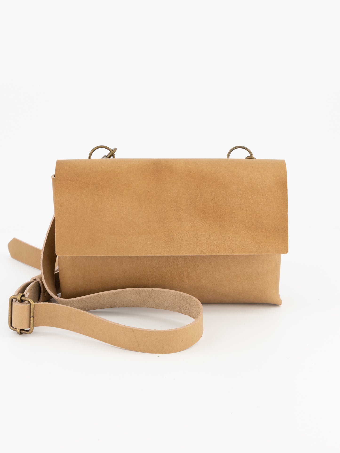 Sanna Leather Lantau unisex handbag